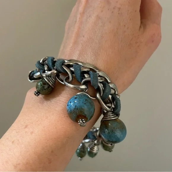 Bracelet - Picture 13 of 16